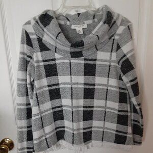 Skye's The Limit Small Petite Black/White Cowl Neck  20" Sleeve Sweater